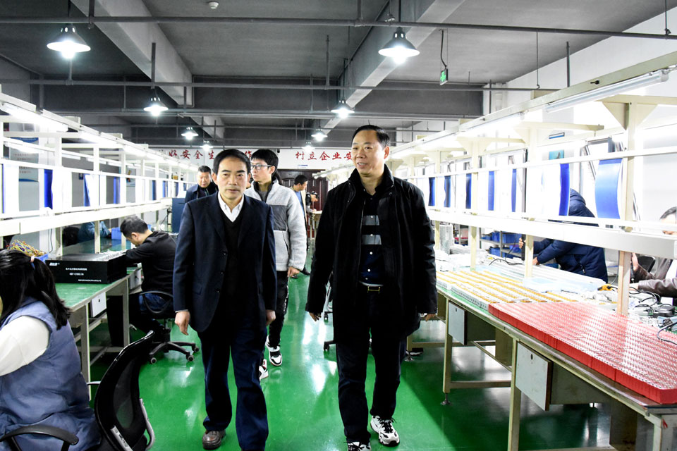 竹溪县政府领导调研爱体育平台